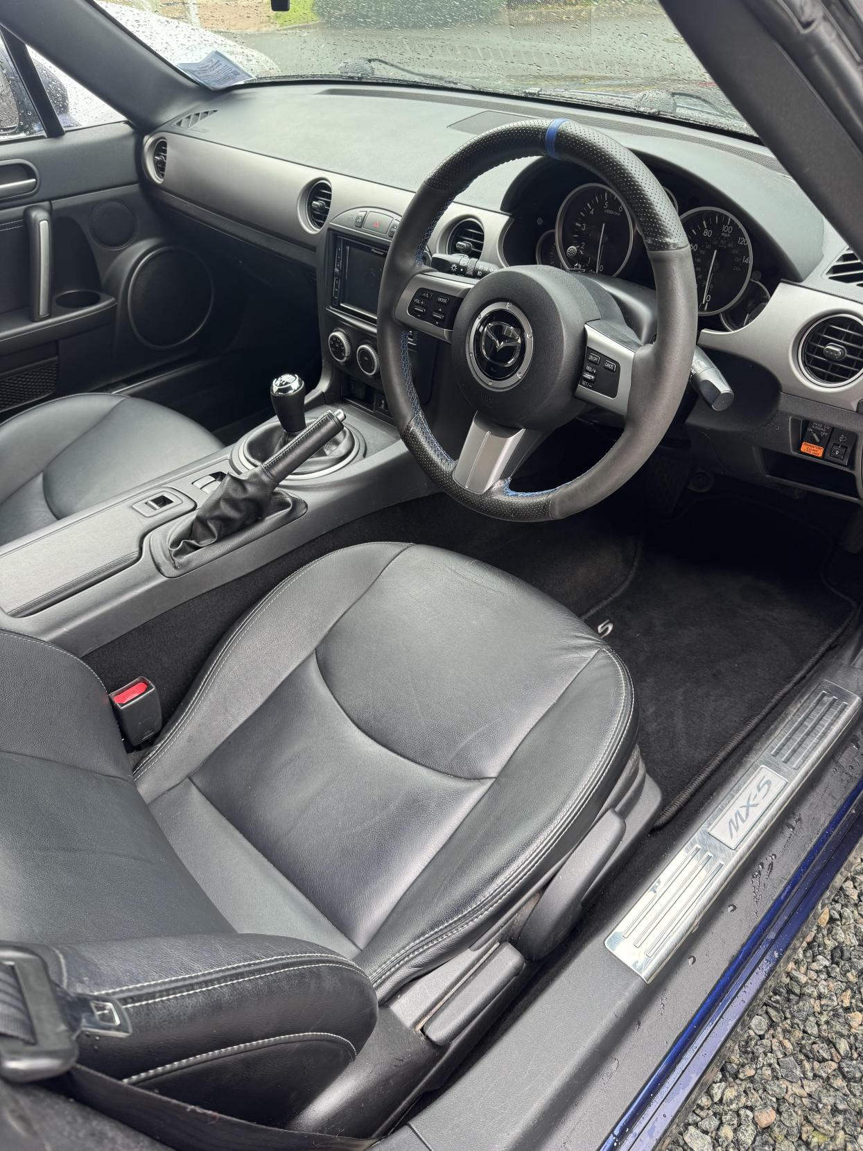 Mazda MX-5 2.0i Sport Tech Convertible 2dr Petrol Manual Euro 4 (160 ps)
