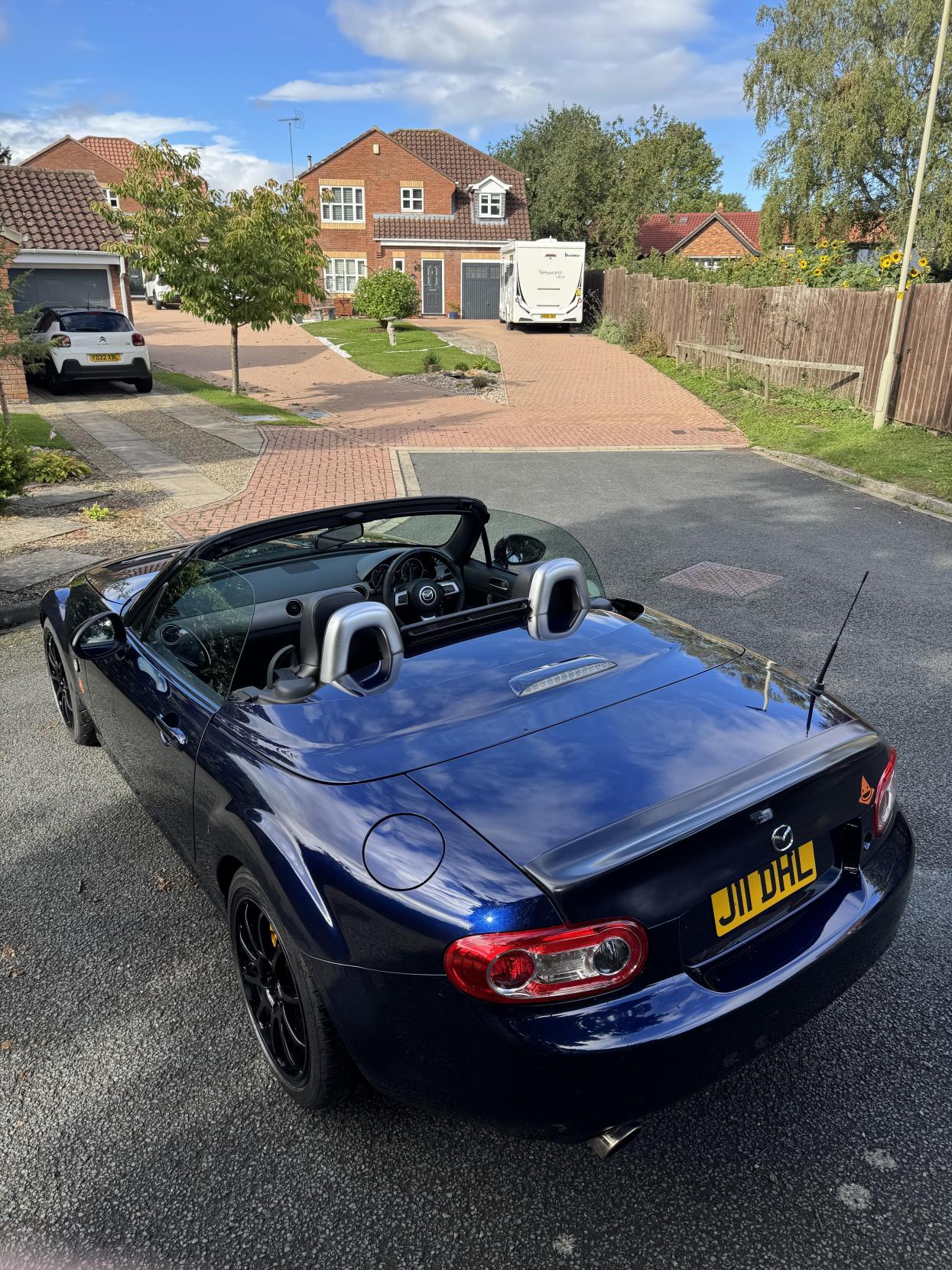 Mazda MX-5 2.0i Sport Tech Convertible 2dr Petrol Manual Euro 4 (160 ps)