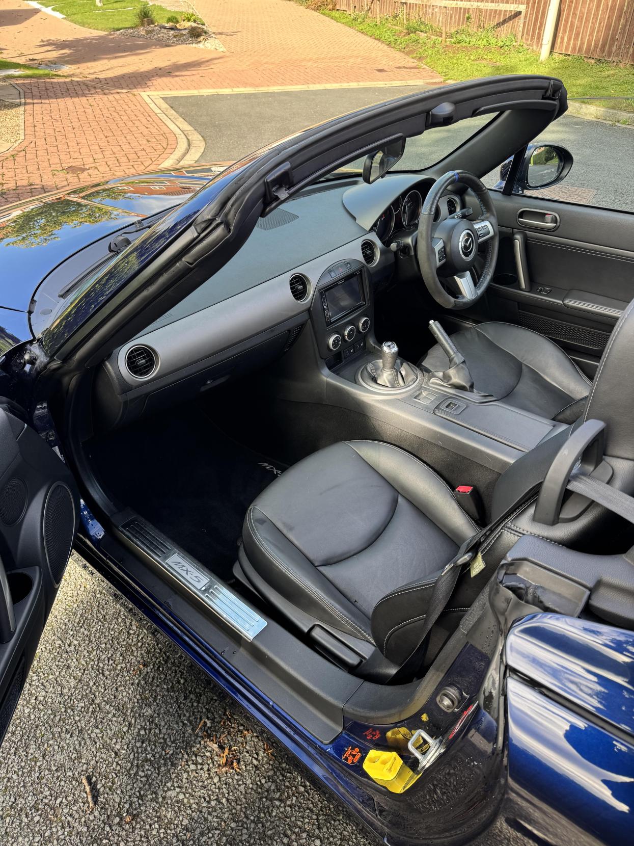 Mazda MX-5 2.0i Sport Tech Convertible 2dr Petrol Manual Euro 4 (160 ps)