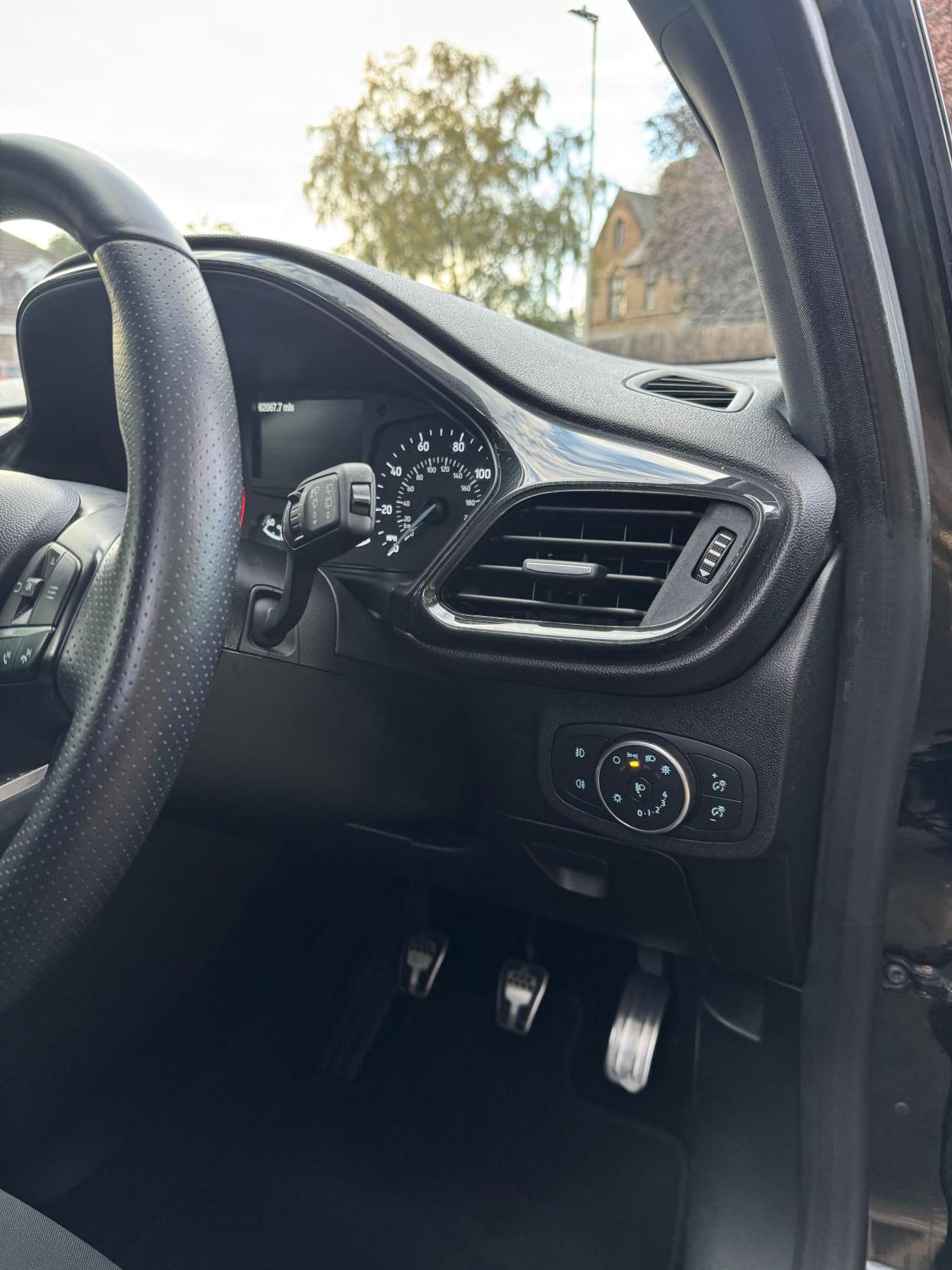 Ford Fiesta 1.0T EcoBoost ST-Line Hatchback 3dr Petrol Manual Euro 6 (s/s) (140 ps)