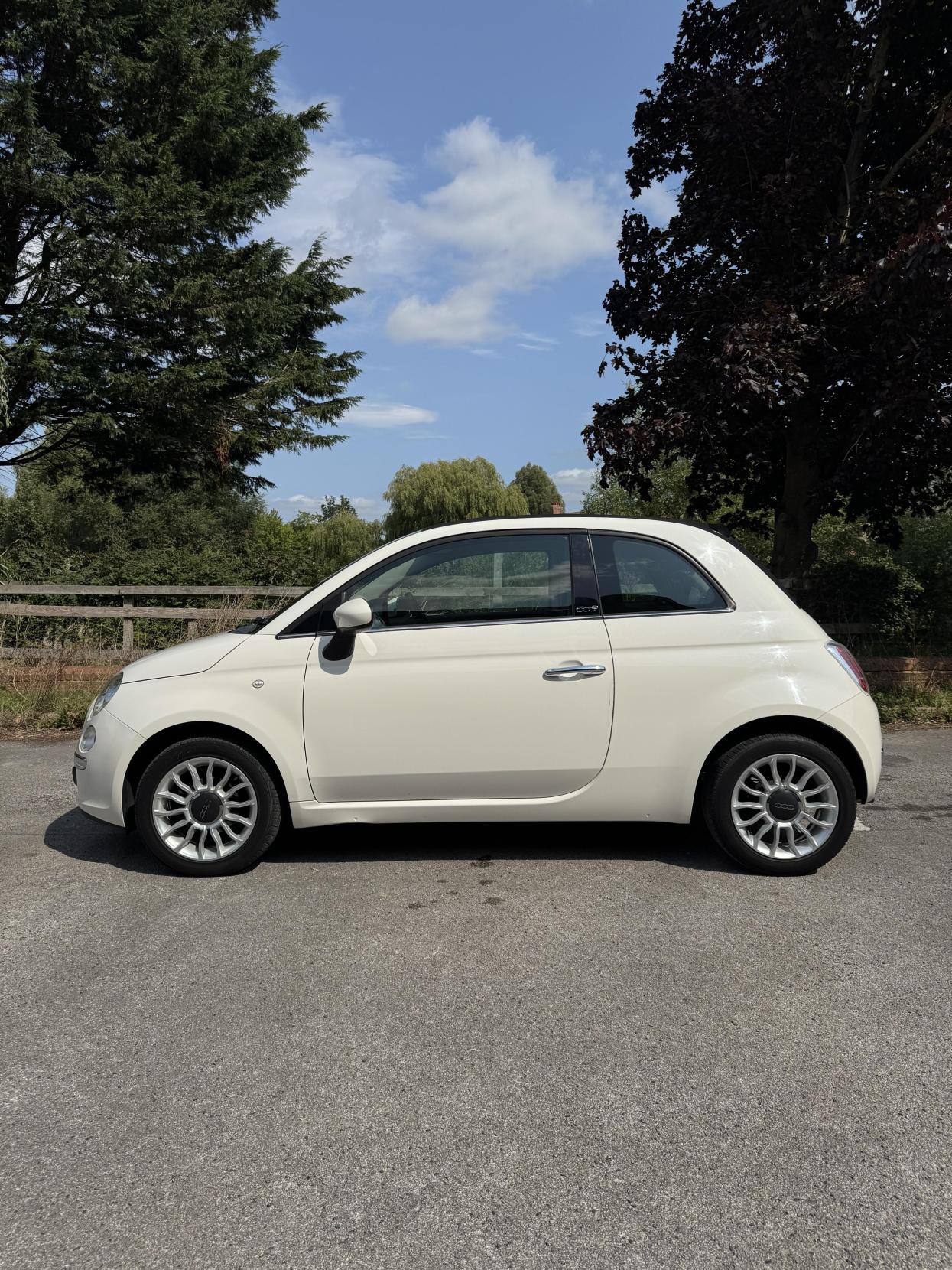 Fiat 500C 1.2 Lounge Convertible 2dr Petrol Manual Euro 6 (s/s) (69 bhp)