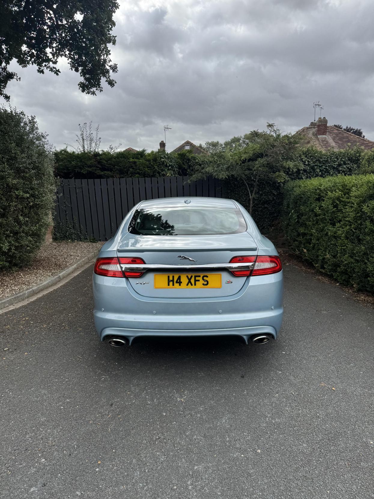 Jaguar XF 3.0d S V6 Portfolio Saloon 4dr Diesel Auto Euro 5 (275 ps)