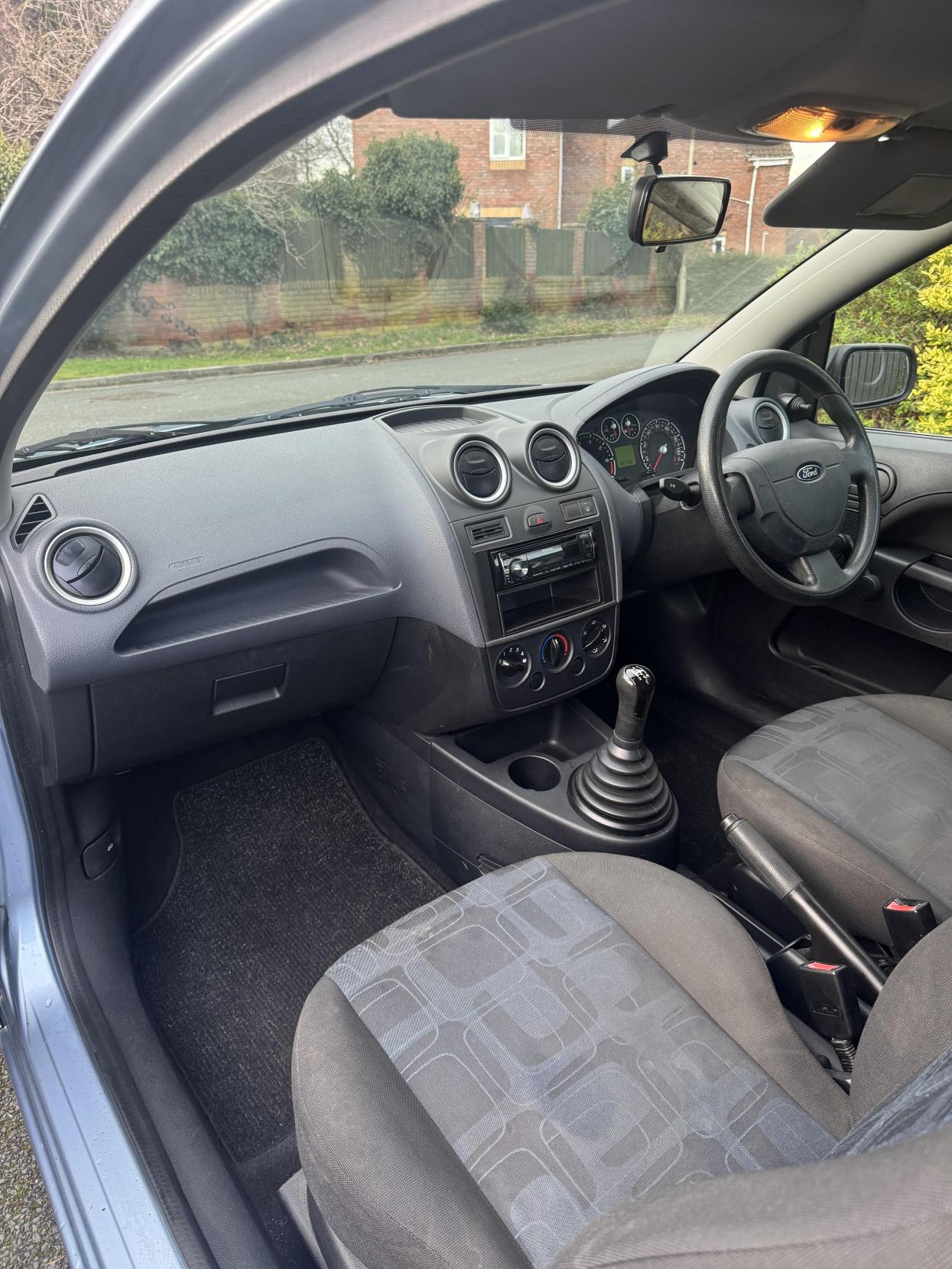 Ford Fiesta 1.25 Studio Hatchback 3dr Petrol Manual (142 g/km, 74 bhp)