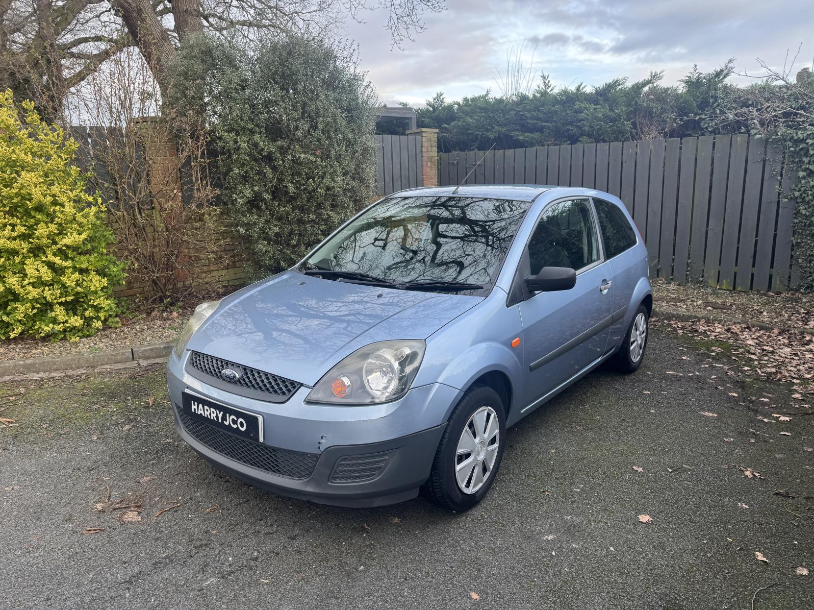 Ford Fiesta 1.25 Studio Hatchback 3dr Petrol Manual (142 g/km, 74 bhp)