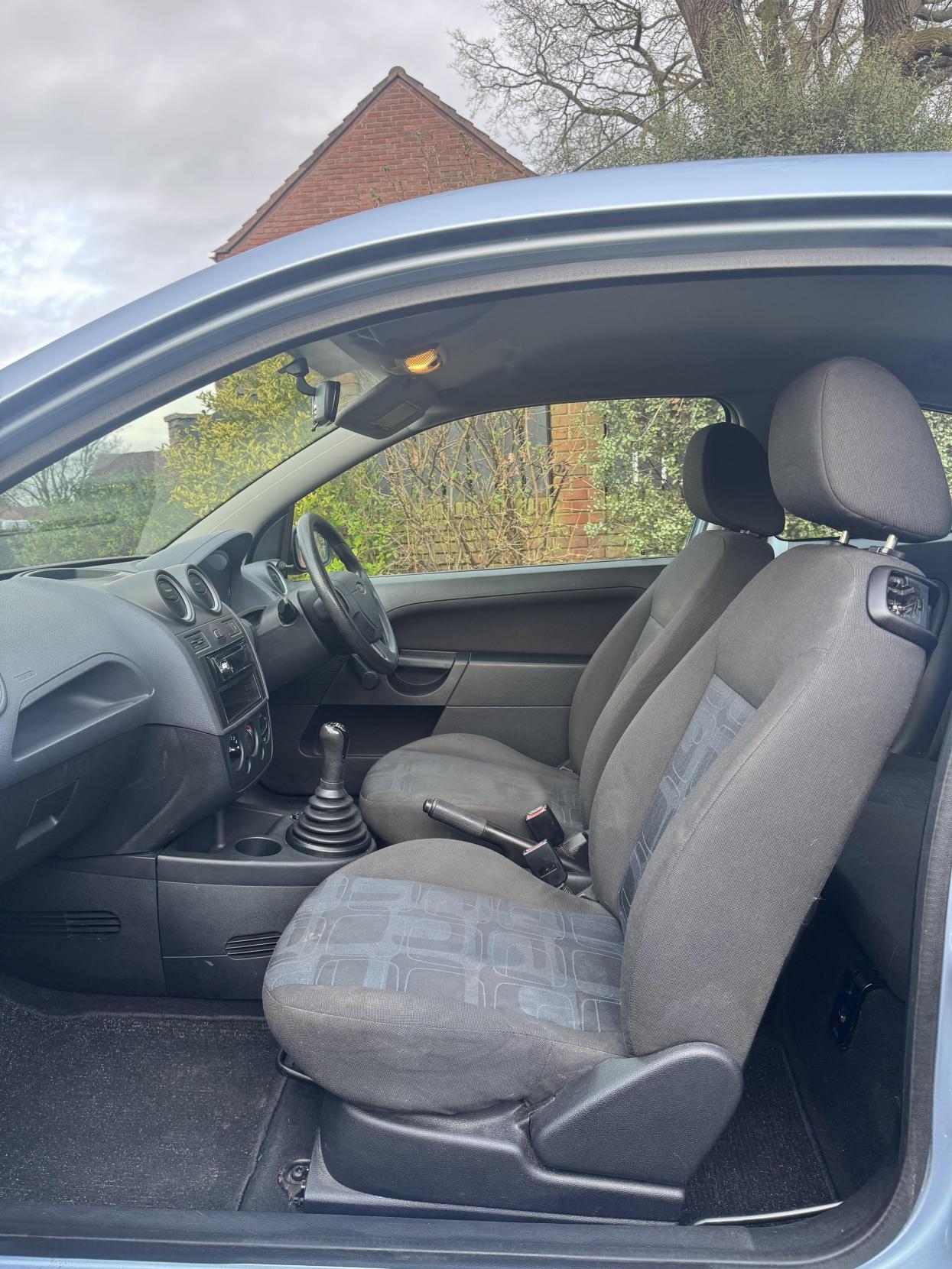 Ford Fiesta 1.25 Studio Hatchback 3dr Petrol Manual (142 g/km, 74 bhp)