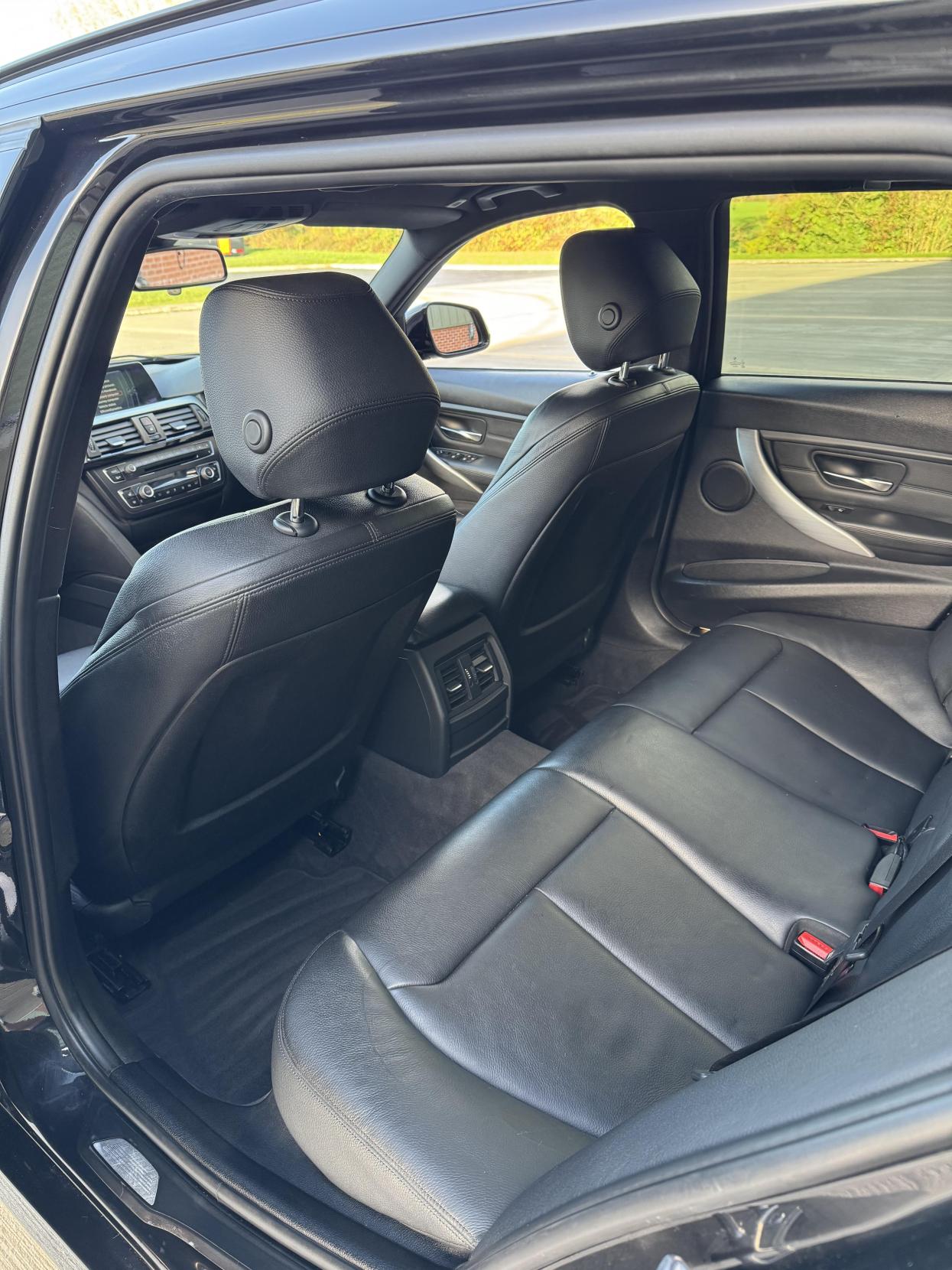 BMW 3 Series 2.0 320d M Sport Touring 5dr Diesel Auto Euro 5 (s/s) (184 ps)