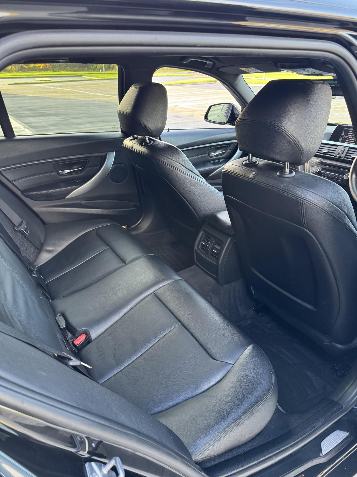 BMW 3 Series 2.0 320d M Sport Touring 5dr Diesel Auto Euro 5 (s/s) (184 ps)