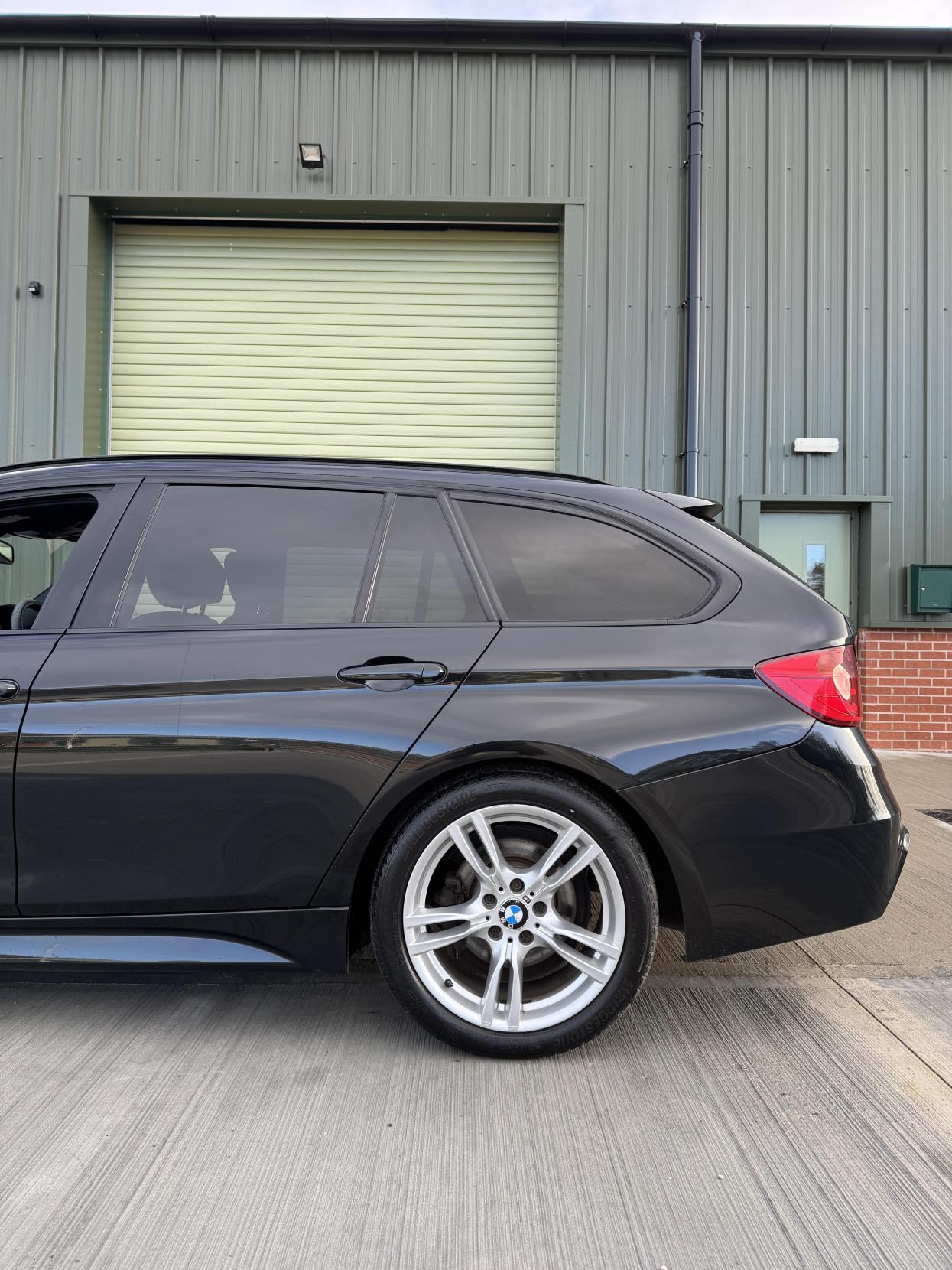 BMW 3 Series 2.0 320d M Sport Touring 5dr Diesel Auto Euro 5 (s/s) (184 ps)