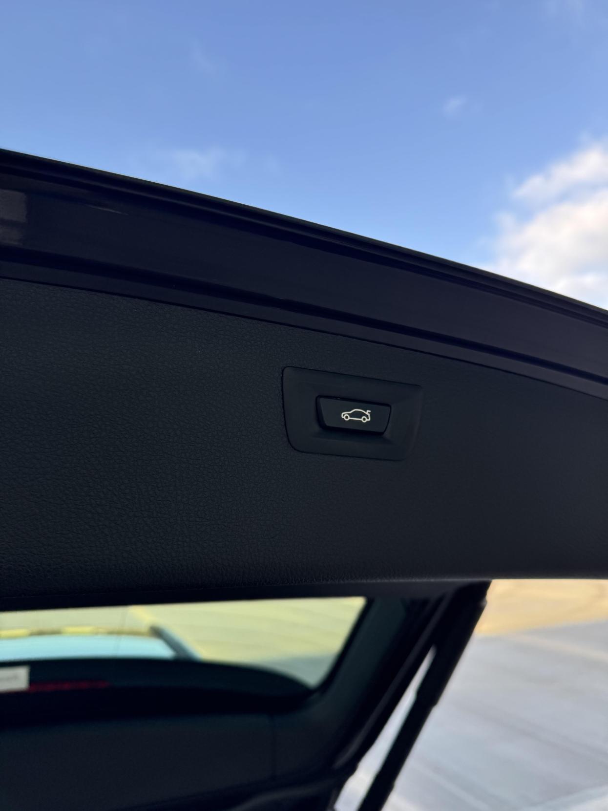 BMW 3 Series 2.0 320d M Sport Touring 5dr Diesel Auto Euro 5 (s/s) (184 ps)