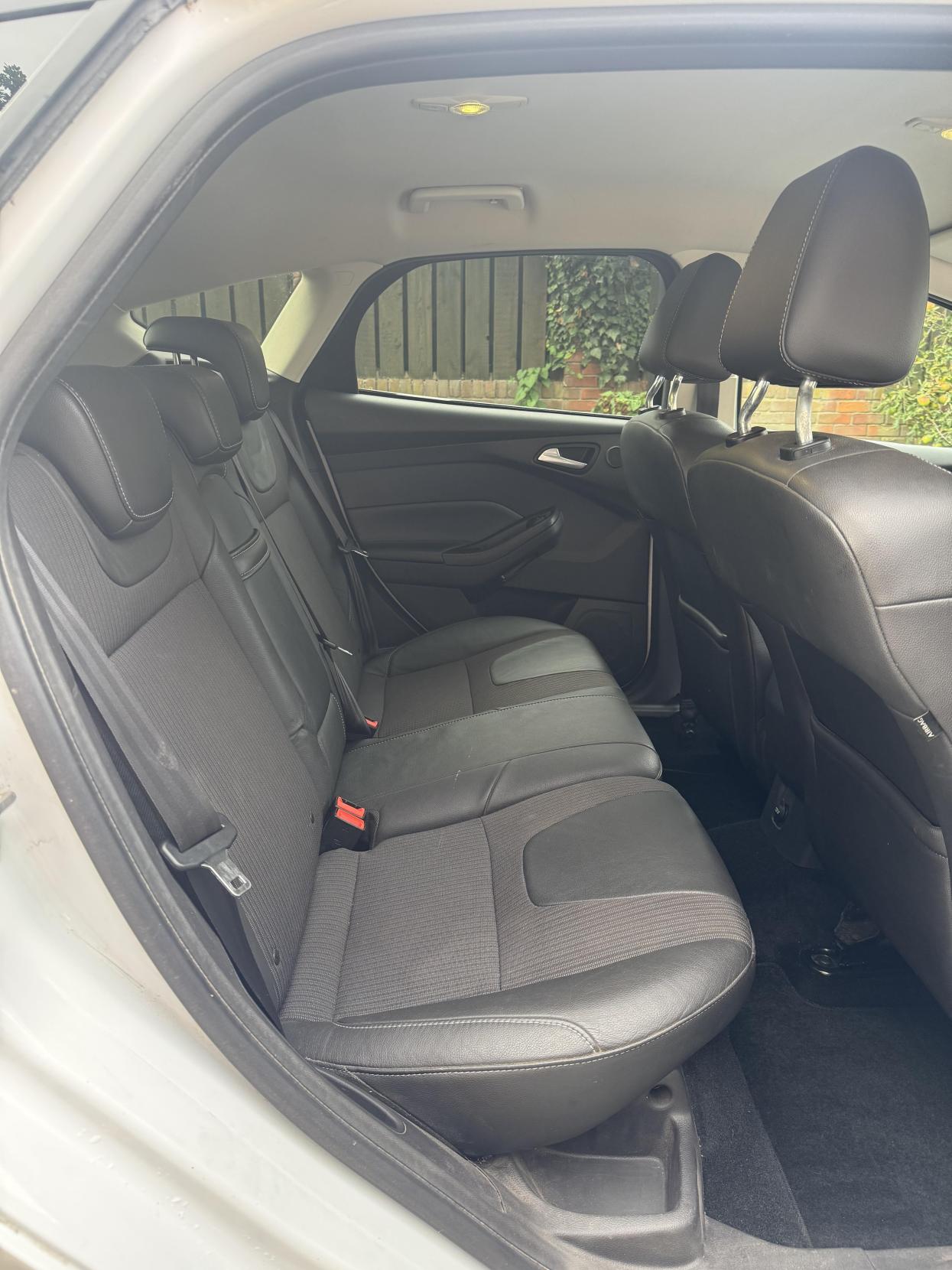 Ford Focus 2.0 TDCi Titanium X Hatchback 5dr Diesel Manual Euro 5 (163 ps)