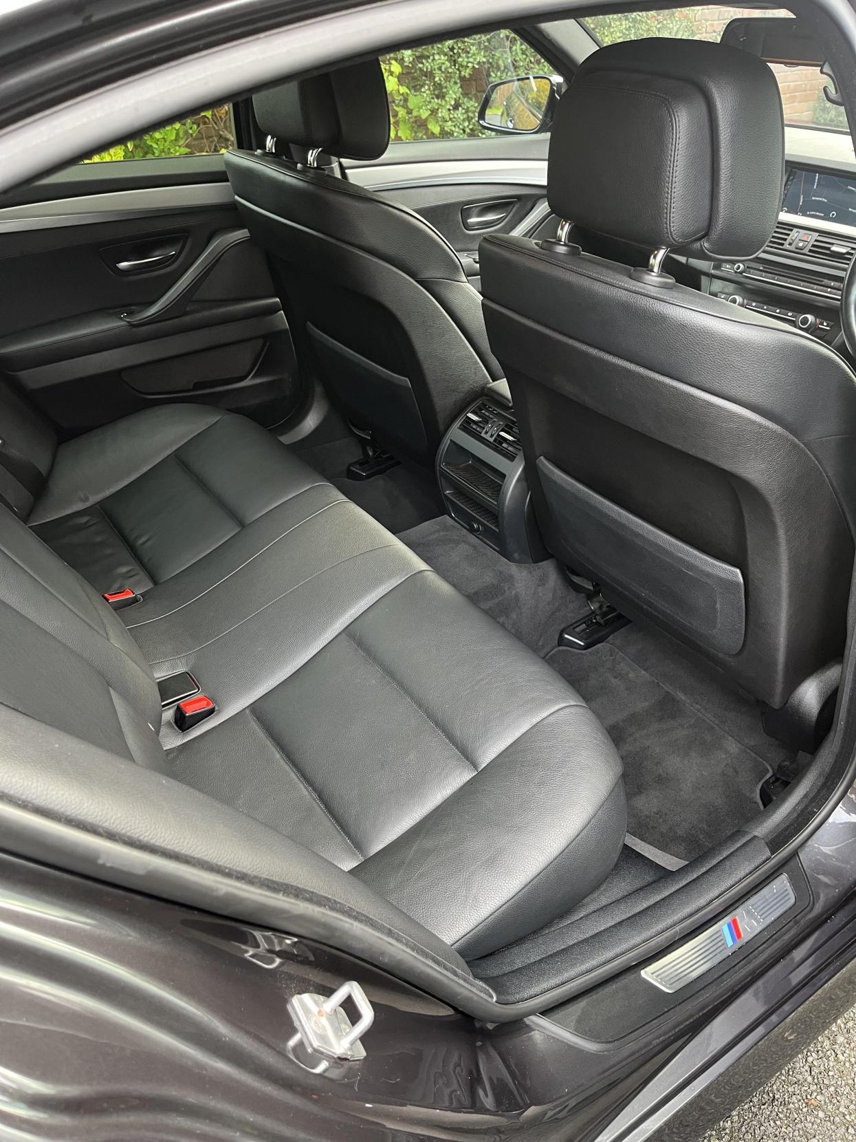 BMW 5 Series 2.0 520d M Sport Saloon 4dr Diesel Steptronic Euro 5 (184 ps)